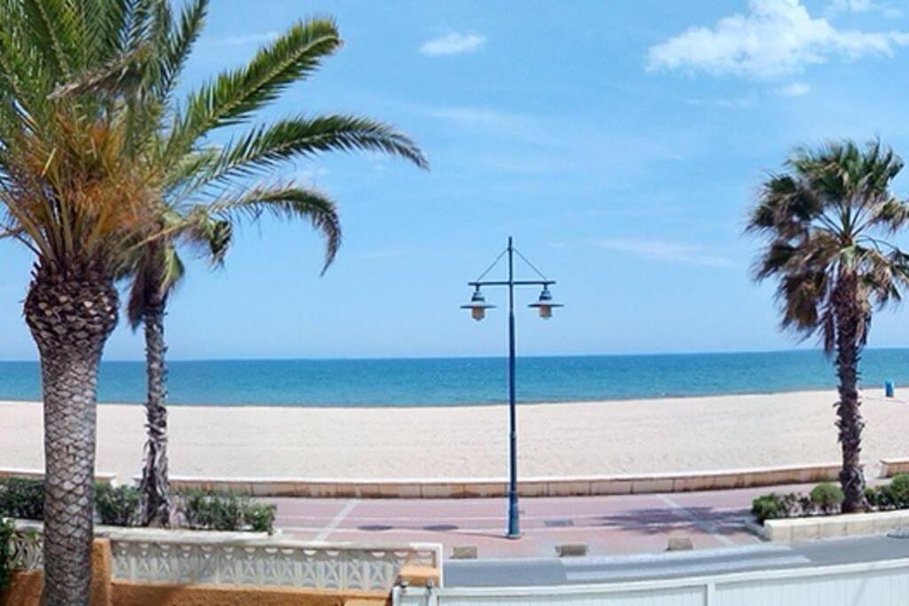 Apartamento Luminoso Papa Luna Playa Peñíscola Kültér fotó